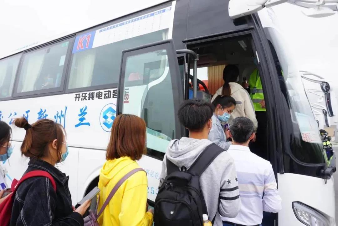 交通運輸部鼓勵開展定制客運服務(wù)，支持道路客運企業(yè)發(fā)展